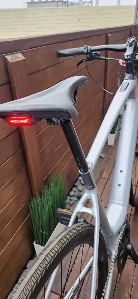 Specialized Turbo Vado SL 5.0 – Size Large 24”